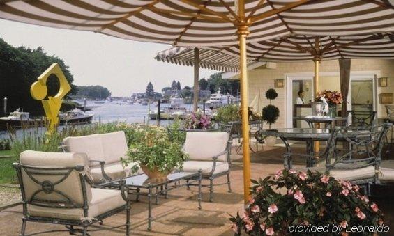 Yachtsman Lodge & Marina ケネバンクポート レストラン 写真
