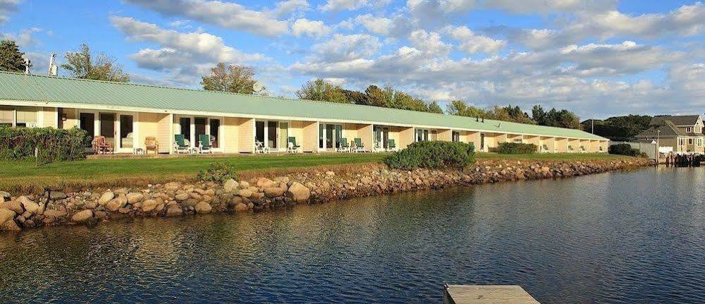 Yachtsman Lodge & Marina ケネバンクポート エクステリア 写真
